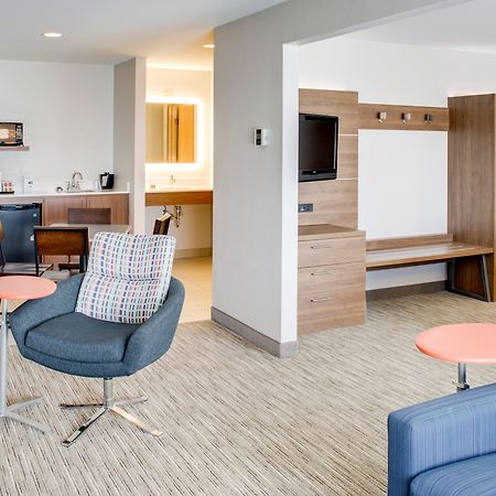 Holiday Inn Express Hotel & Suites Chickasha By Ihg Exterior foto