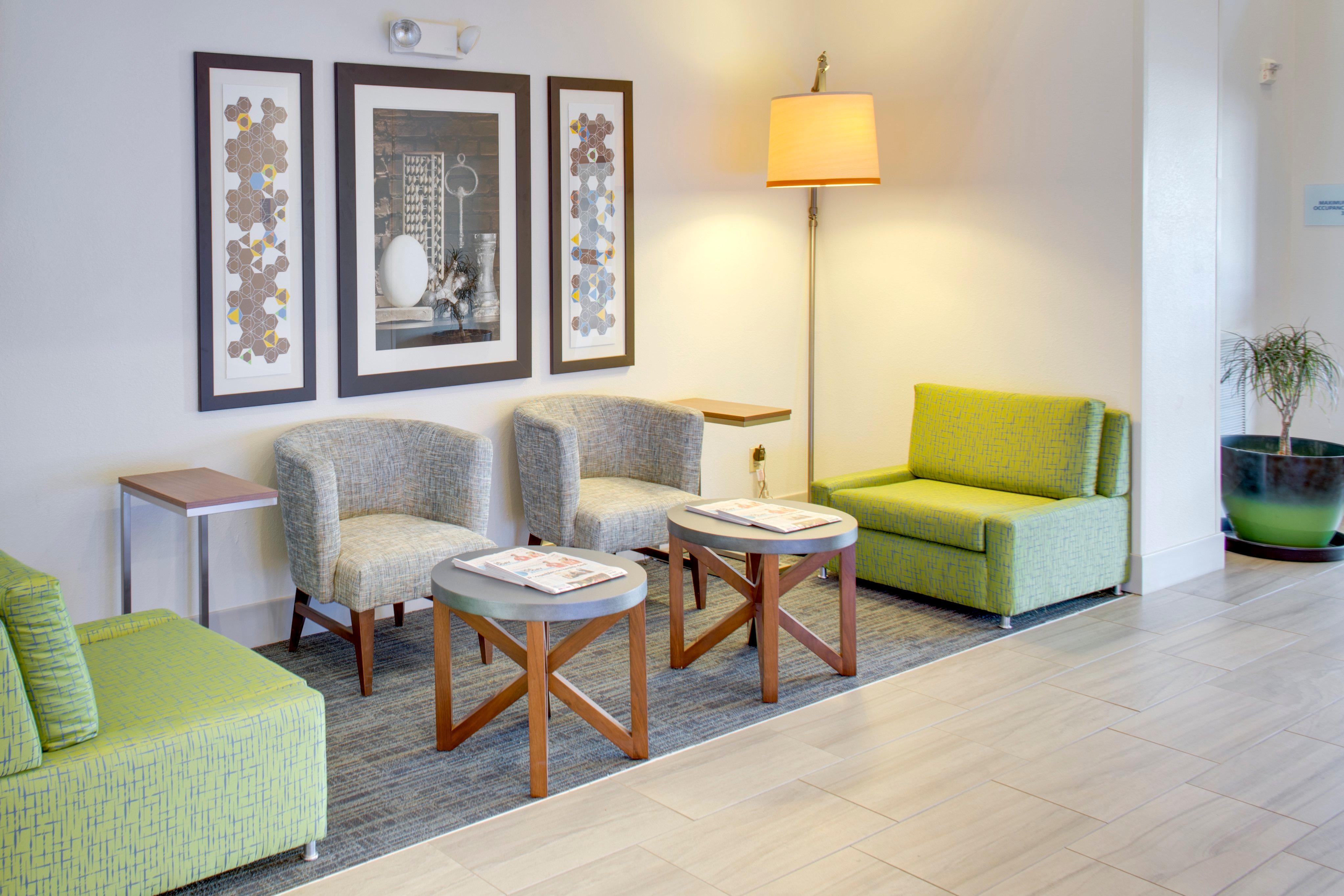 Holiday Inn Express Hotel & Suites Chickasha By Ihg Exterior foto