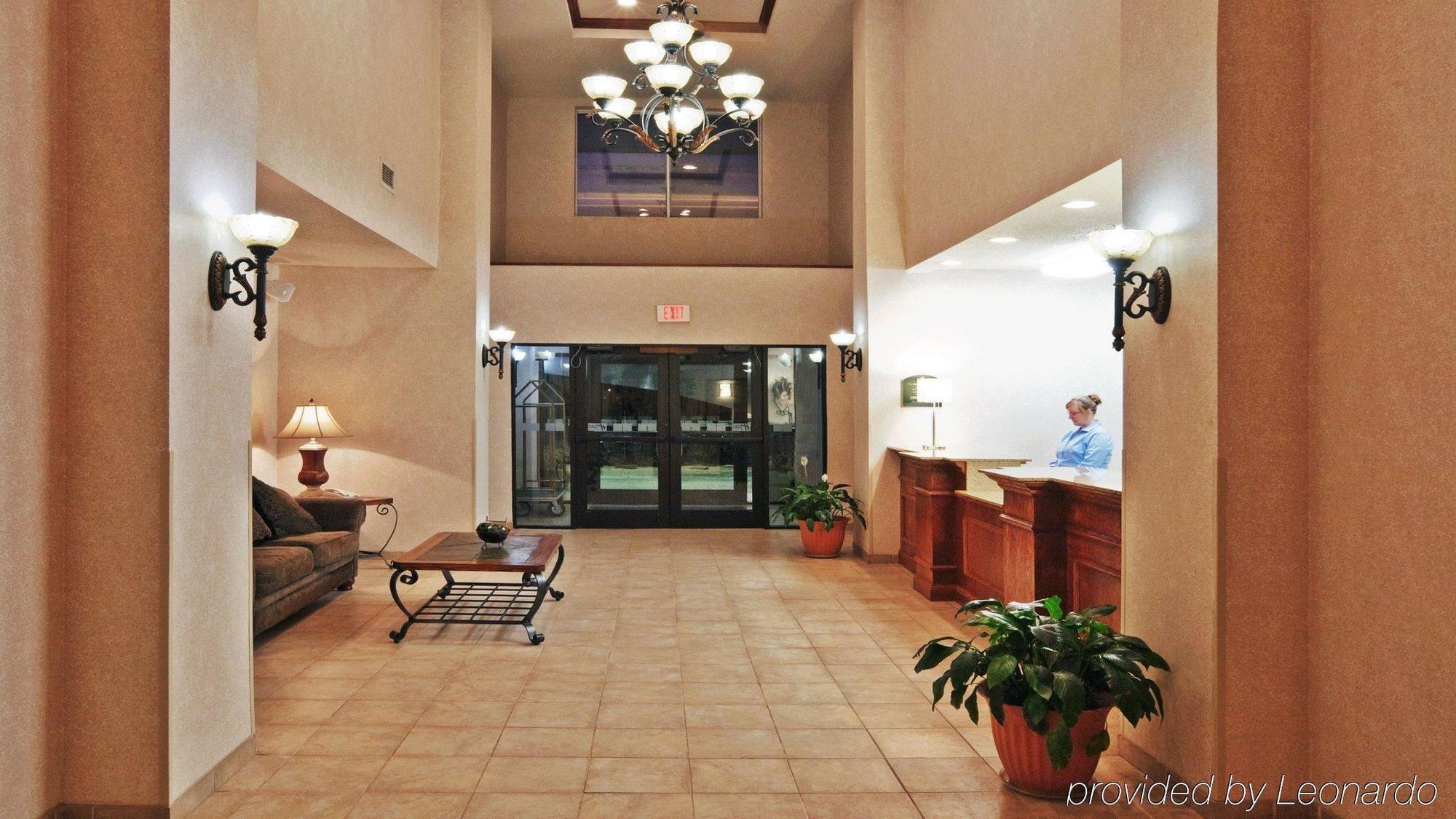 Holiday Inn Express Hotel & Suites Chickasha By Ihg Interior foto